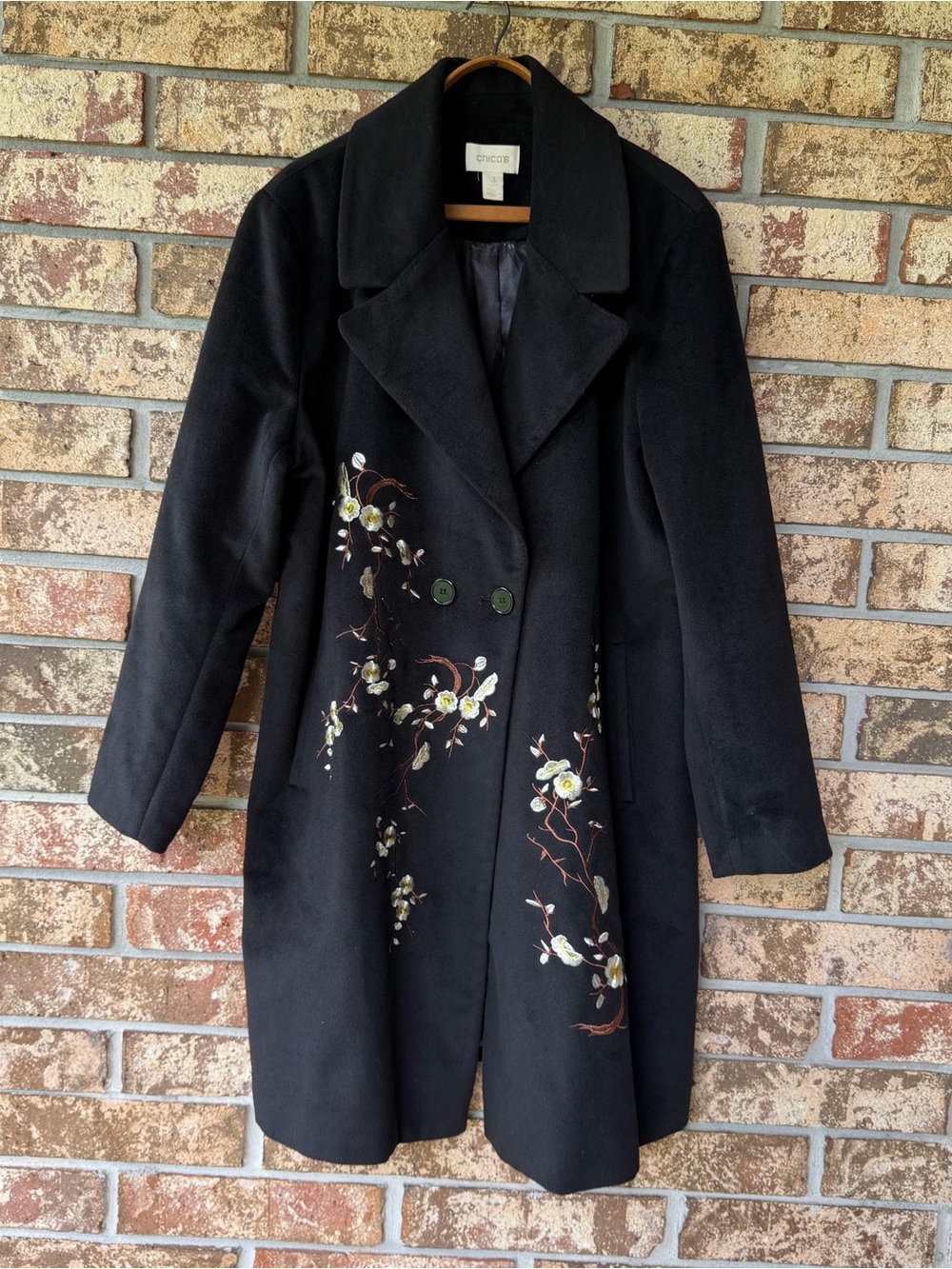 Chico’s Short Coat Size 3 (XL 16) Asian Floral Embroidery Excellent Condition!